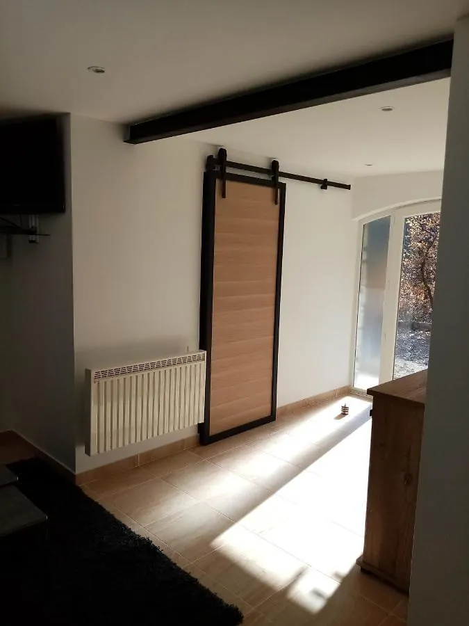 Studio De Charme Neuf A La Montagne Puget-Rostang 0*,